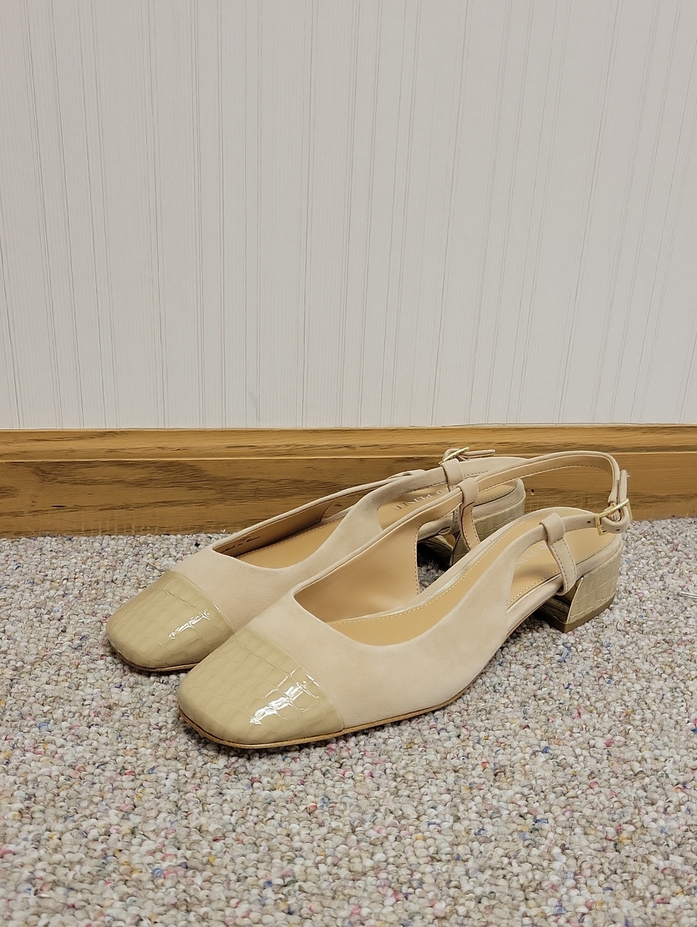 Donald J. Pliner Beige Davina Two-Tone Slingback Block Heel Pumps Sz 11 New